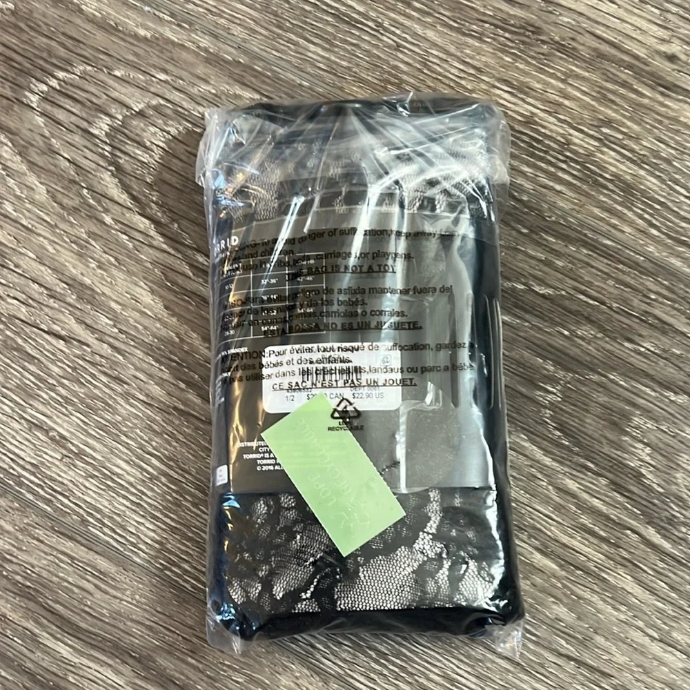 torrid Footless Floral Lace Tights NWT - Picture 4 of 4